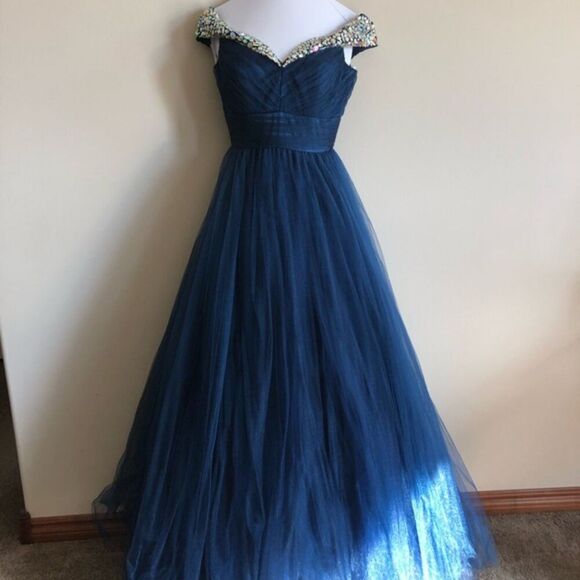 Tiffany Designs‎ Navy Prom Dress Off Shoulder Size 8 - Picture 2 of 7